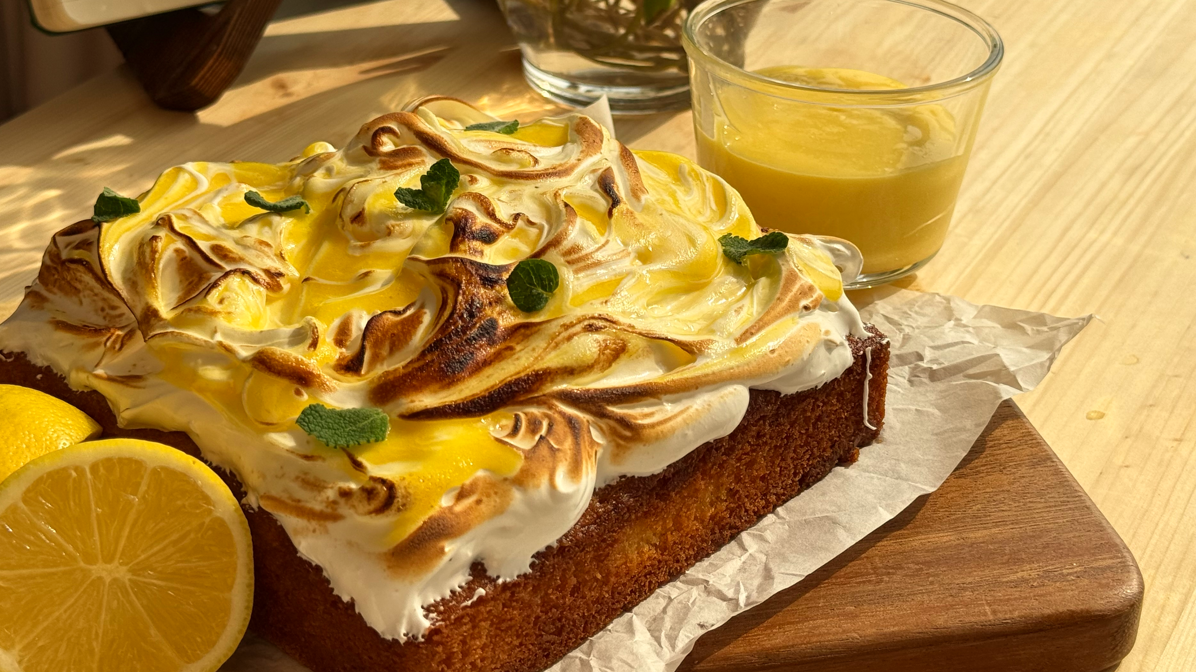 Summer Refreshing: Lemon Coconut Cake with Fluffy Meringue and Lemon Curd